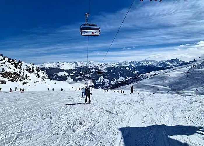 Schoeser Apartment Stumm